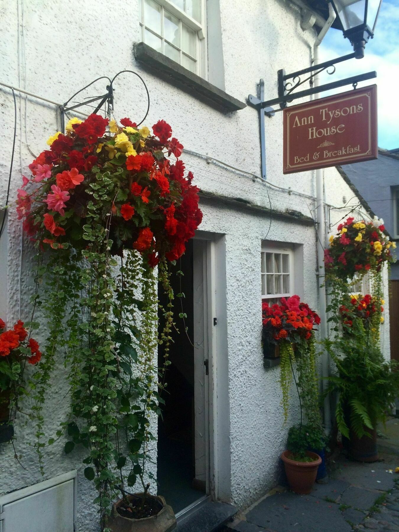 Ann Tysons House Hotel Ambleside Exterior photo