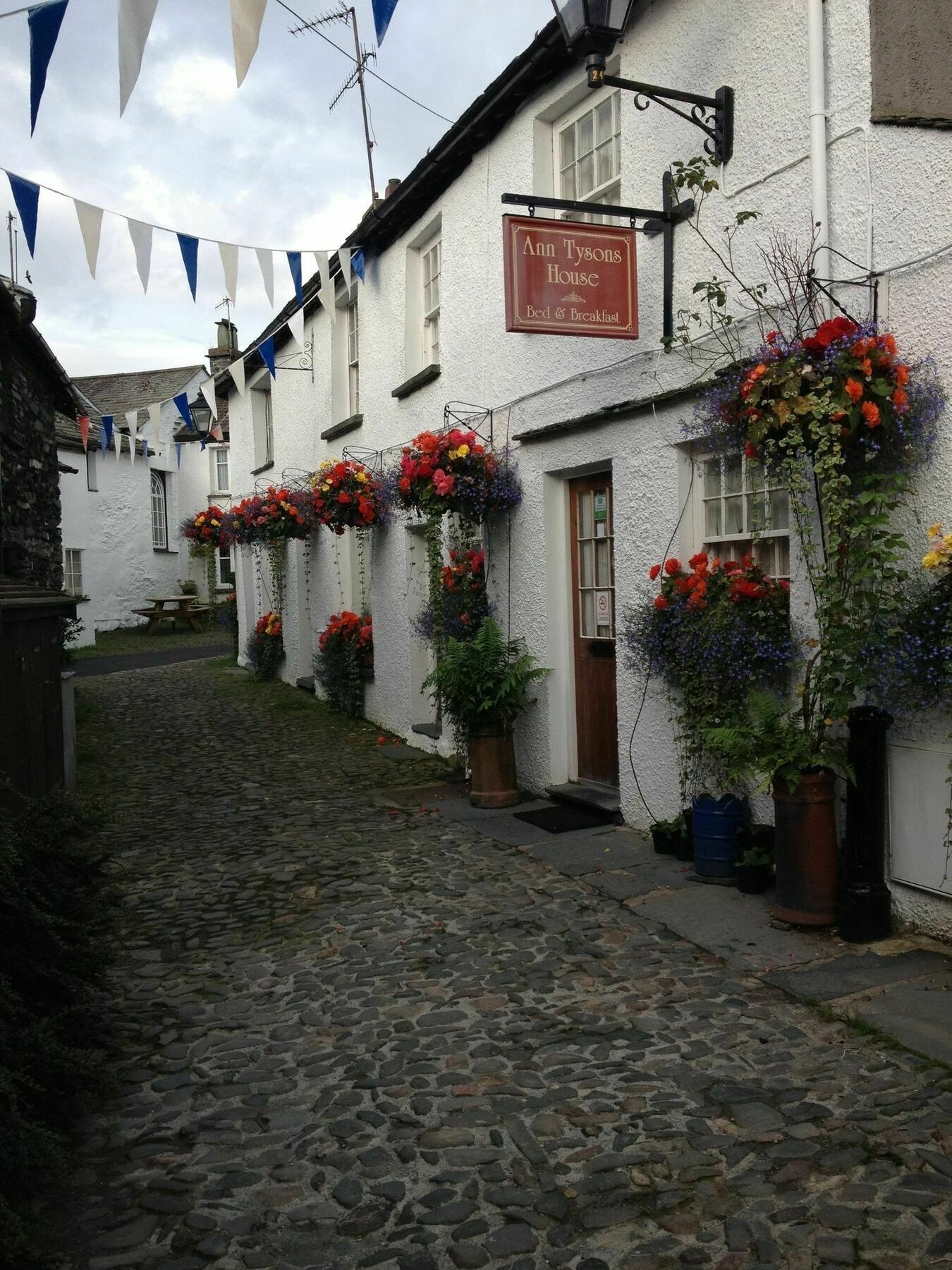 Ann Tysons House Hotel Ambleside Exterior photo